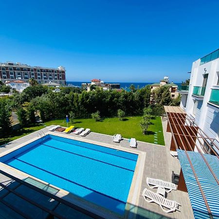 Prestige Studios Girne Buitenkant foto